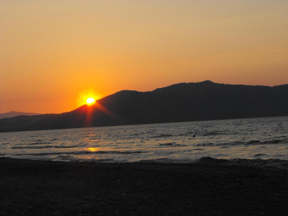 Ermioni Hotel Paralia Kourna ภายนอก รูปภาพ